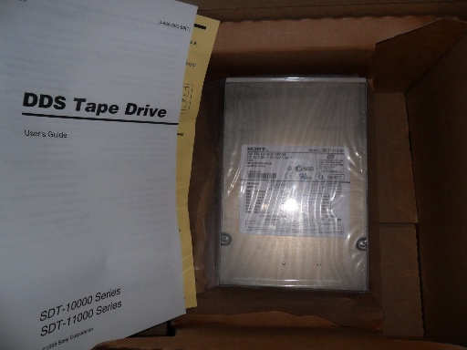 Sony SDT-11000 20-40GB DDS-4 Internal Tape Drive